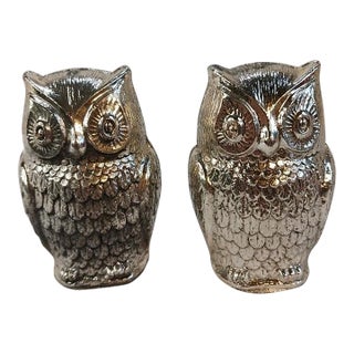 Mid-Century Modern Owl Silver Tone Salt and Pepper For Sale