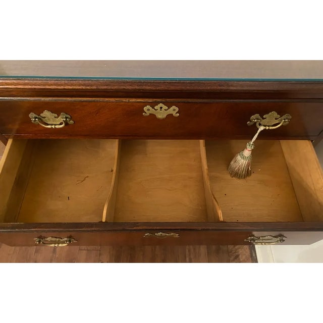 Brown 1930s Chippendale Mahogany Tall Chest — W. & J. Sloane Master Craftsmen For Sale - Image 8 of 11