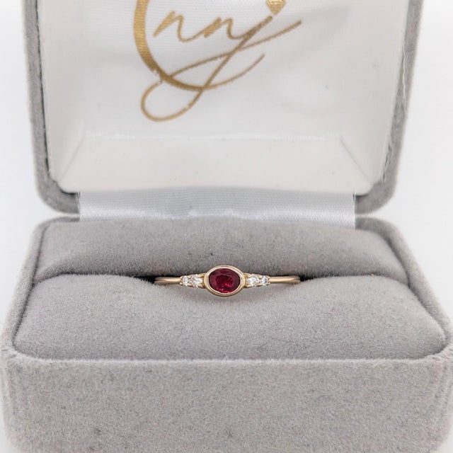 Minimalist Ruby Ring With Earth Mined Diamonds: Solid 14k Gold, Size 6.75 For Sale - Image 4 of 10