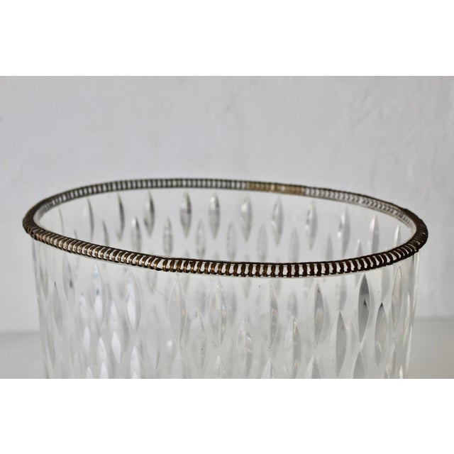 Mid-Century Modern Vintage Textured Oval Lucite Acrylic Waste Basket Brass Beaded Rim For Sale - Image 15 of 16