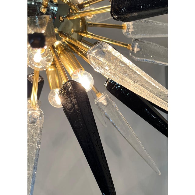 Transparent Murano Style Transparent and Black Glass Sputnik Chandelier, 51 Glasses For Sale - Image 8 of 9