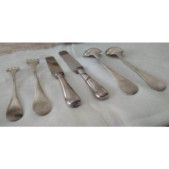 Grandfather Attended A Banquet At The Invitation Of One Of The Saudi Arabia Royal Family. At The End Of The Function, All...