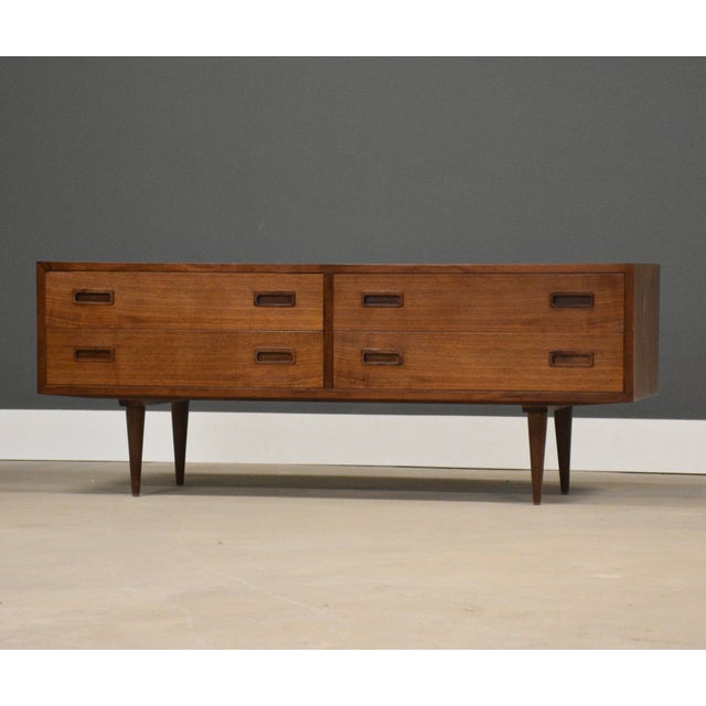 Poul Hundevad 1960s Refinished Walnut Low Dresser or Console by Poul Hundevad For Sale - Image 4 of 10