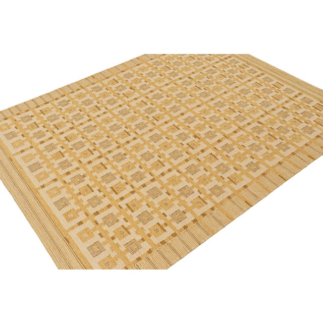 Rug & Kilim Rug & Kilim’s Scandinavian Style Kilim with Gold Geometric Pattern - 9x12 For Sale - Image 4 of 7