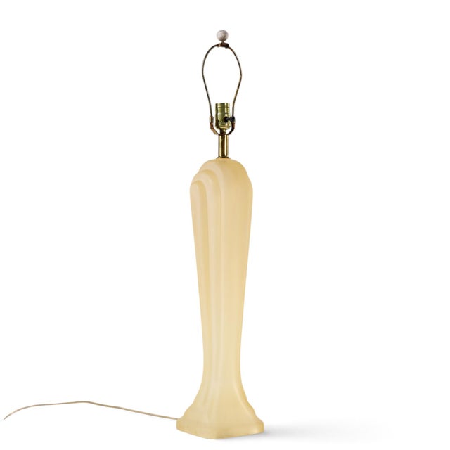 Paolo Gucci Mid 20th Century Paolo Gucci Mid Century Frosted Resin Table Lamps - Pair For Sale - Image 4 of 10