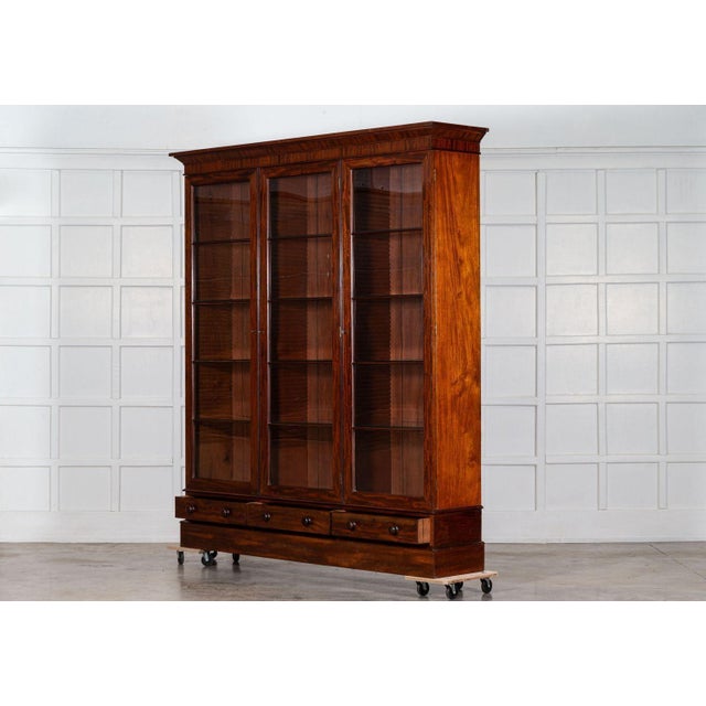 Antique English Glazed Mahogany Vitrine Cabinet, 1890 For Sale - Image 6 of 18