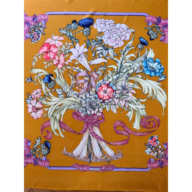 Hermès Regina 1988 Silk Scarf Designed by Menchari Leila For Sale In New York - Image 6 of 12