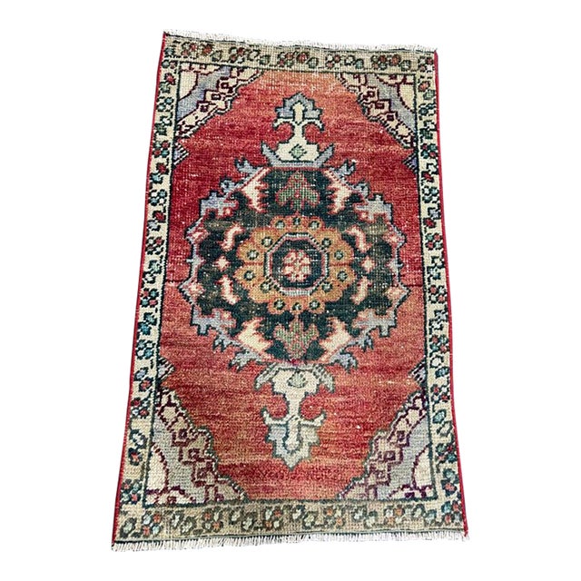 Turkish Yastik Rug 1'8" x 2'8" For Sale
