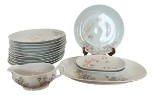 Hand Painted Limoges Porcelain Dinner Set, 1950s, Set of 16