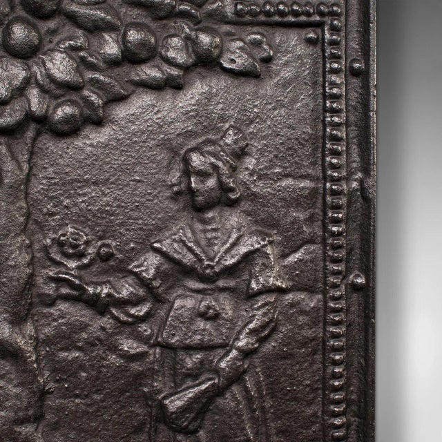 Black 1900s Antique Victorian English Decorative Fire Back For Sale - Image 8 of 9