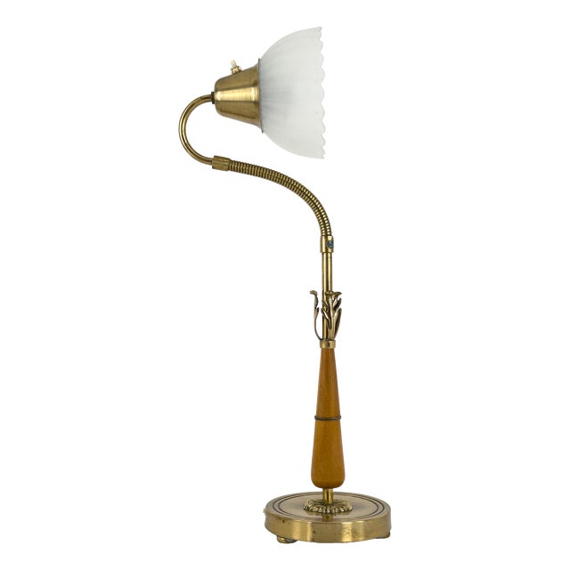 Swedish Modern Model 607 Table Lamp from A.B. Armaturhantverk, 1940 For Sale