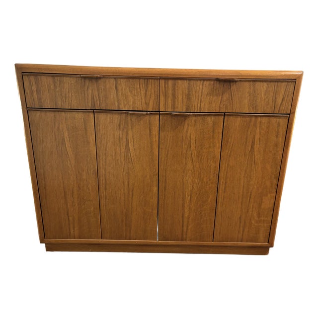 Vintage Mid-Century Drexel Expandable Dry Bar Cabinet For Sale