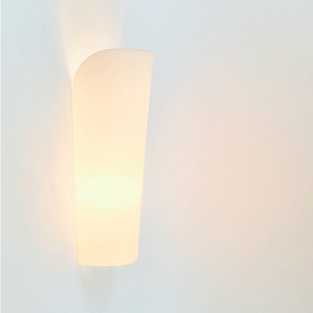 Peill & Putzler 1950s Large Mid-Century Modern Opaline Glass Wall Lamp by Wilhelm Wagenfeld for Peill & Putzler, Germany For Sale - Image 4 of 10