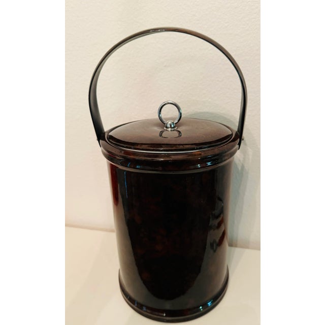 Plastic 1970s George Briard Ice Bucket With Amber Lucite Tools For Sale - Image 7 of 11