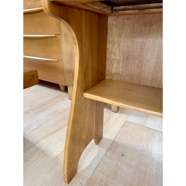 Pair of Cushman ‘Molly Stark’ Nightstands For Sale - Image 13 of 14