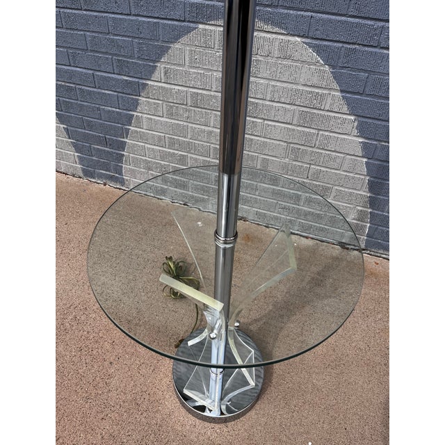 Metal Mid-Century Modern Chrome and Lucite Floor Lamp With Integrated Glass Table For Sale - Image 7 of 12