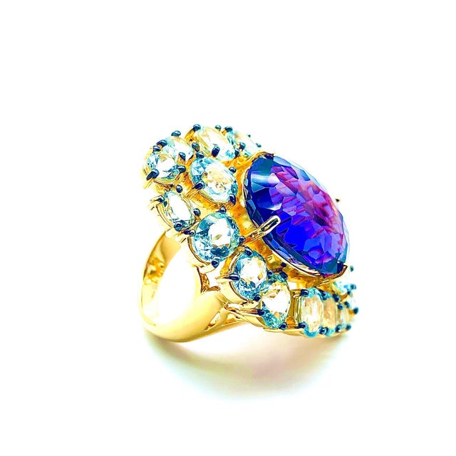 Bochic "Orient" Natural Amethyst & Aquamarine Ring Set In 18K Gold & Silver For Sale - Image 13 of 18