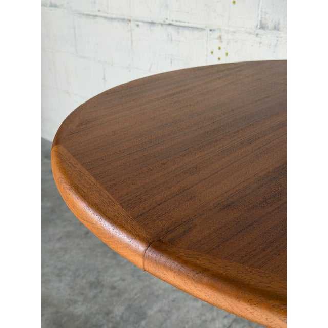 Vintage Danish Teak Round Extendable Dining Table – Mid-Century Modern Scandinavian Dining Table With Leaf For Sale - Image 4 of 11