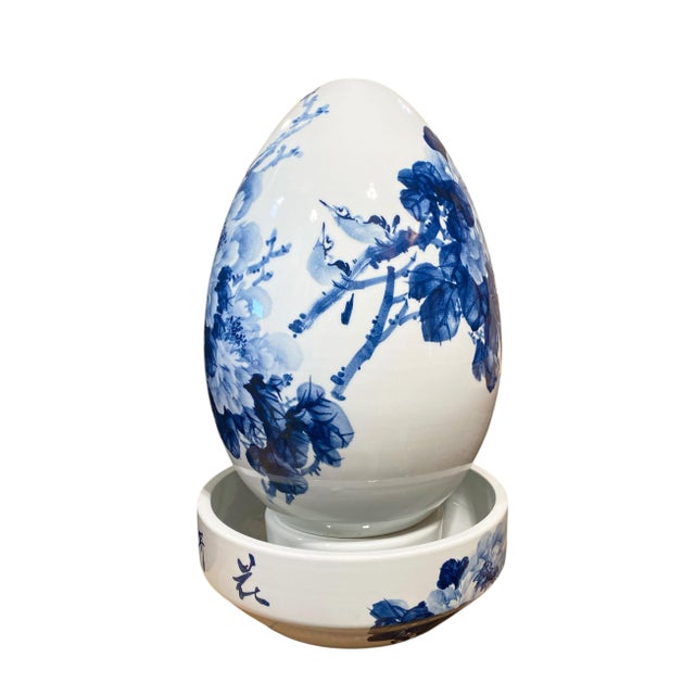 Chinoiserie Vintage Chinoiserie Blue and White Porcelain Egg Shaped Water Fountain For Sale - Image 3 of 9