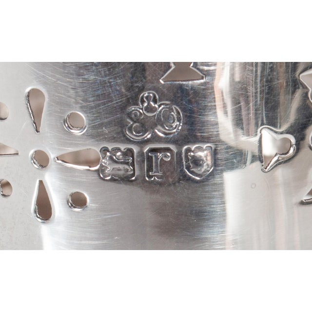 Antique Sterling Silver Silver Sugar Shaker Caster Muffineer Elkington & Co London 1912 For Sale - Image 12 of 12