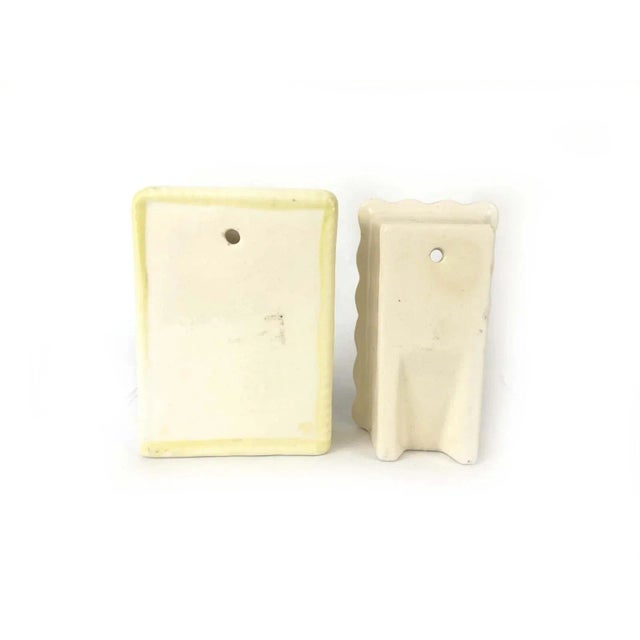 Wall Pockets Ca: 1940's Ceramic Block Pottery California Hand Painted Flowers For Sale - Image 4 of 9