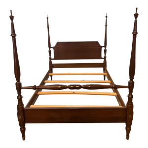 Vintage Link Taylor Traditional American Style Mahogany Full Size Four Poster Bed