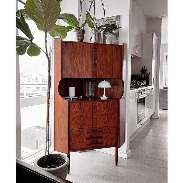 Danish Rosewood Corner Cabinet, 1960s For Sale - Image 9 of 10