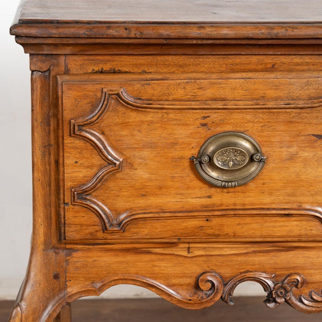 18th Century Portuguese Chestnut Side Table With Drawer For Sale - Image 9 of 15