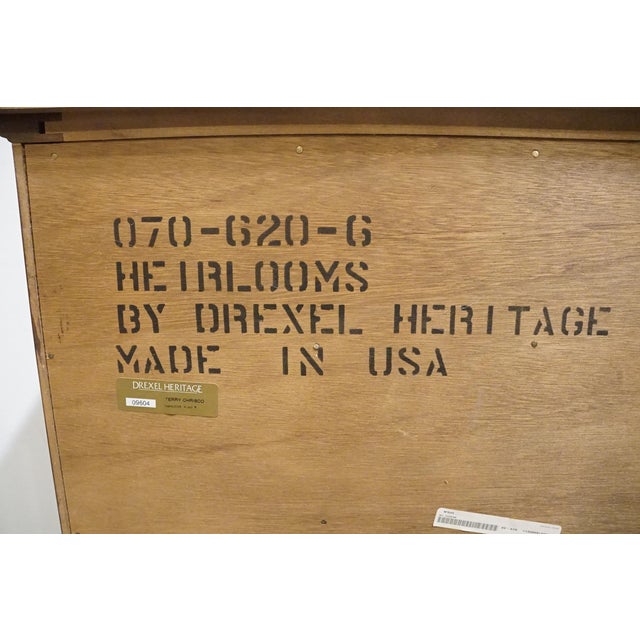 Drexel Heritage Heirlooms Collection Traditional Style Banded Mahogany 28" Chairside Chest / Nightstand 070-620-6 For Sale - Image 13 of 15
