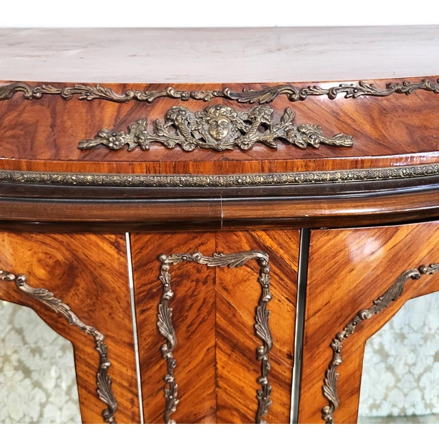 Vintage 20th C Louis XV French Style Bronze Mounted Curio Display Cabinet Vitrine For Sale - Image 12 of 12
