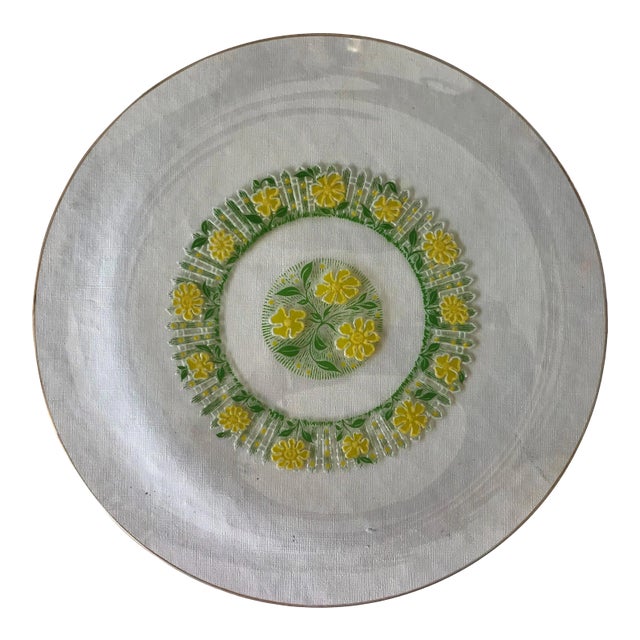 1960's Culver Round Glass Serving Dish With Daisies and Picket Fence For Sale