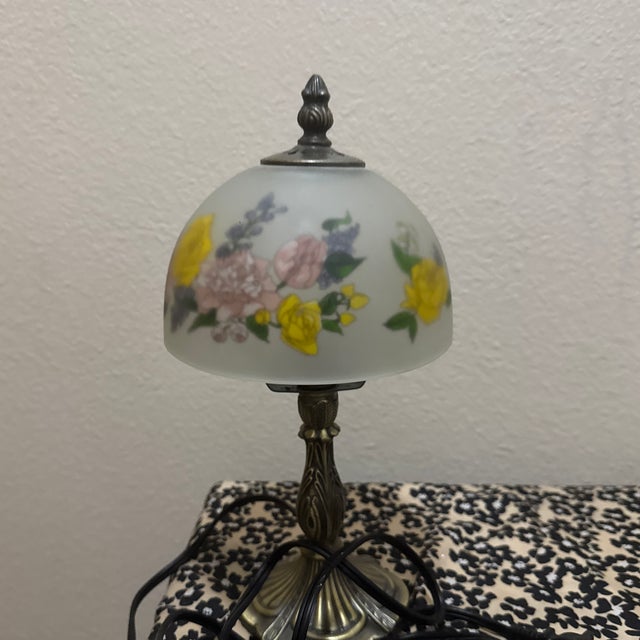 Vintage Shanghai Union Arts & Craft Co. Reverse Painted Floral Table Lamp With Frosted Glass Shade For Sale In New Orleans - Image 6 of 7
