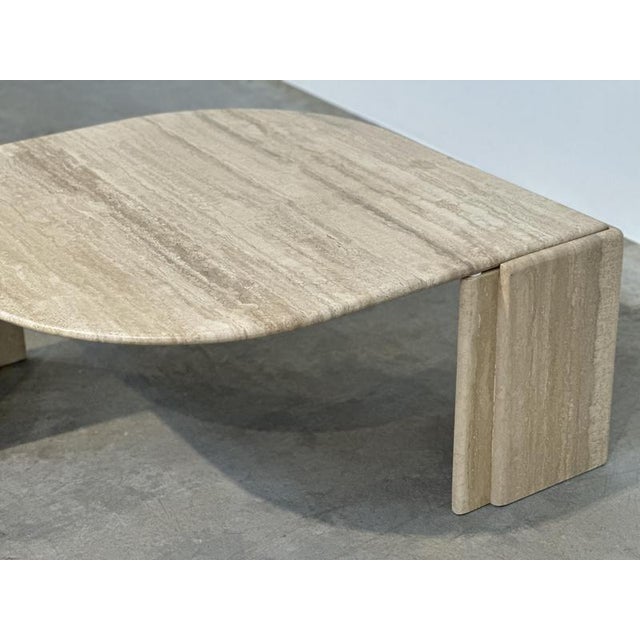 Beige Italian Sculptural Eye-Shaped Coffee Table in Travertine, 1980s For Sale - Image 8 of 13