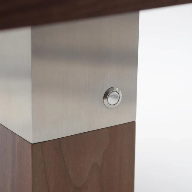 Ar70 table lamp by disderot limited edition. Designed by janine abraham and dirk jan rol. Dimensions: ø 33 x h 33 cm....