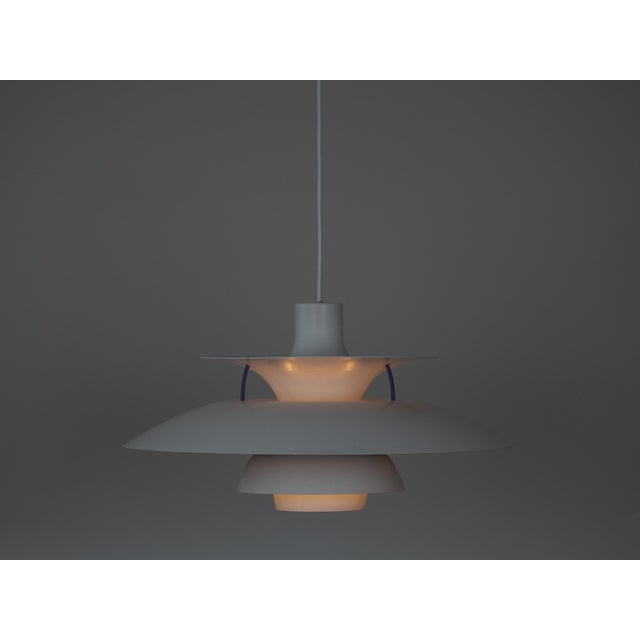 The ph 5 lamp is an icon of danish design that has gained immense popularity worldwide. Designed by the renowned designer...