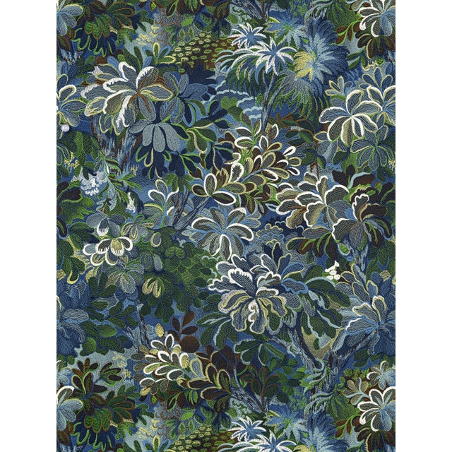 A lush, foliage-filled garden in Connecticut inspired the remarkable Ridge Edge tapestry, now reimagined as an embroidered...