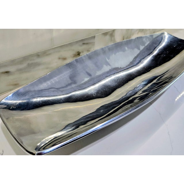 Nambe Nambé Grande Marupa Bowl 30" 733 – 2003 Sculptural Alloy Centerpiece Tray For Sale - Image 4 of 9