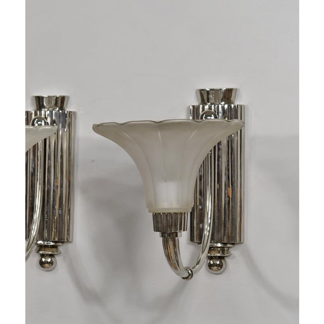 Silver Petitot & Degue French Art Deco Nickeled Bronze & Frosted Glass Modernist Wall Sconces 1930s - A Pair For Sale - Image 8 of 14
