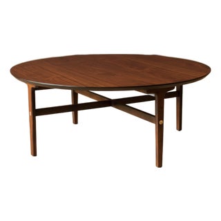 Mid Century Modern Round Walnut Coffee Table by Stanley Furniture Co. For Sale