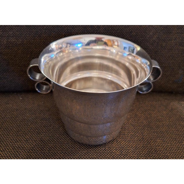 Small Art Deco Champagne Cooler in Silver-Plated Metal, 1930s, in Good conditions. Designed 1920 to 1949