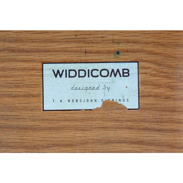 Widdicomb 1960s Mid Century Modern Dresser Credenza Widdicomb T.H. Robsjohn Gibbins 6 Drawer For Sale - Image 4 of 12