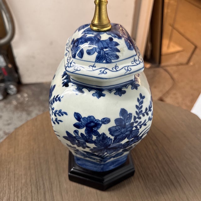Chinoiserie Garden Motif Ceramic Table Lamp For Sale - Image 11 of 12
