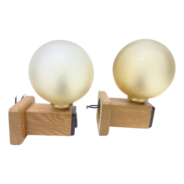 Wall Lamps in Oak and Glass from Temde Leuchten, 1970s, Set of 2 For Sale