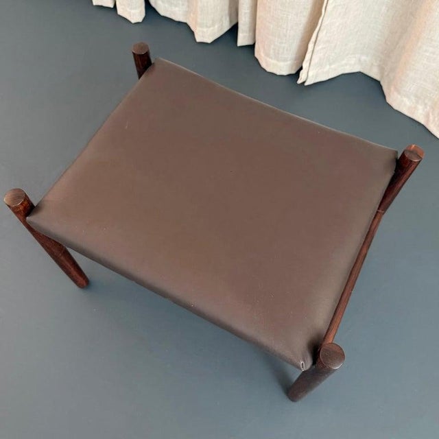 Wood 1960s Scandinavian Modern Leather and Rosewood Footstool Ottoman by Hugo Frandsen For Sale - Image 7 of 8