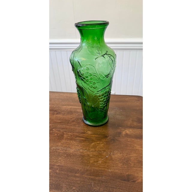 Emerald Mid 20th Century Italian Green Molded Glass Relief Vase For Sale - Image 8 of 12