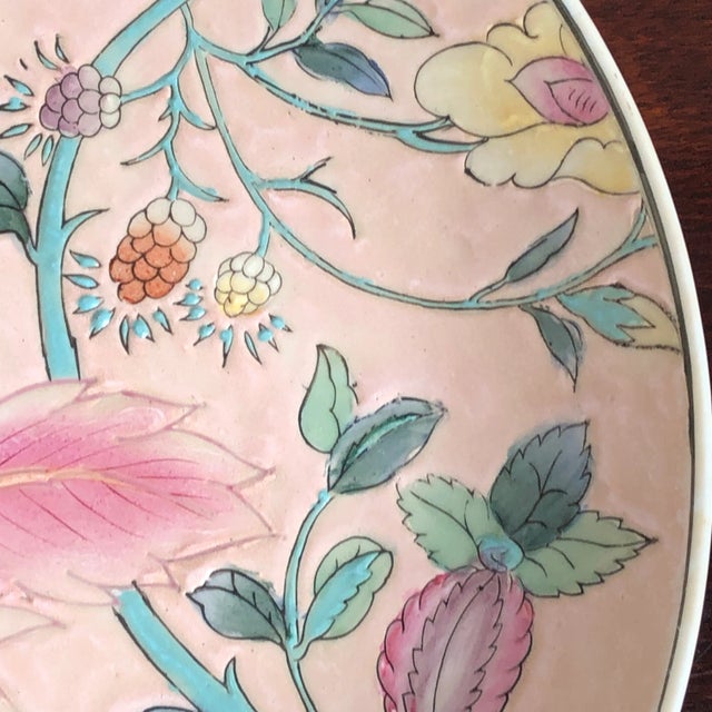 Late 20th Century Vintage Chinese Macau Decorative Porcelain Plate For Sale - Image 5 of 12