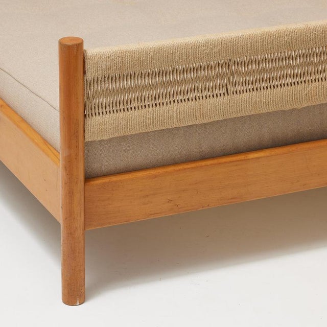 Wood Bed attributed to Charlotte Perriand for Meribel, 1950s For Sale - Image 7 of 18