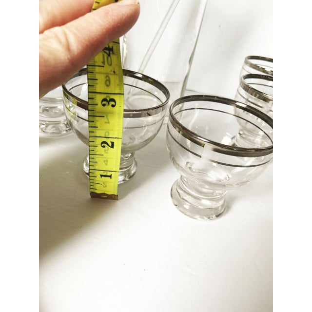 1950s Vintage 1950's Platinum Band Atomic Cocktail Pitcher Set- 8 Pieces For Sale - Image 5 of 6