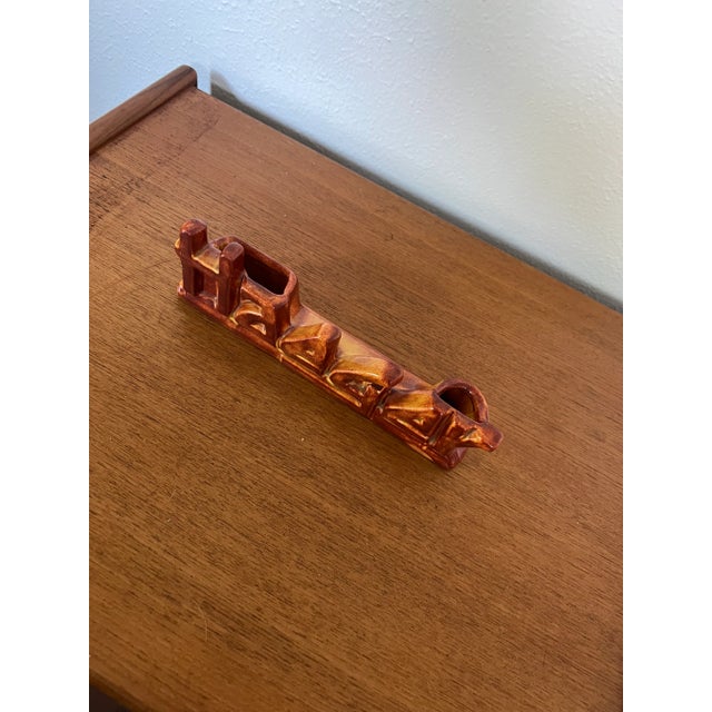 1970s Vintage Mid Century Modern Ceramic Orange Pen Holder Desk Accessory by Royal Haeger For Sale - Image 5 of 7