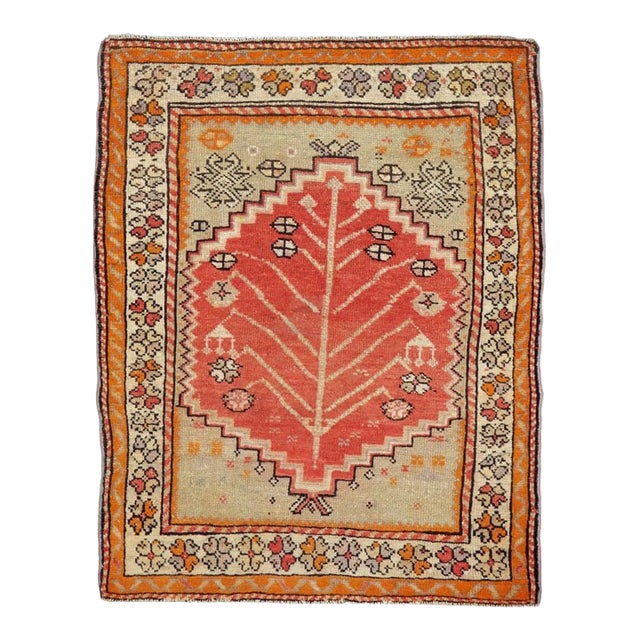 Galerie Shabab Collection Mid-20th Century Turkish Anatolian Throw Rug For Sale